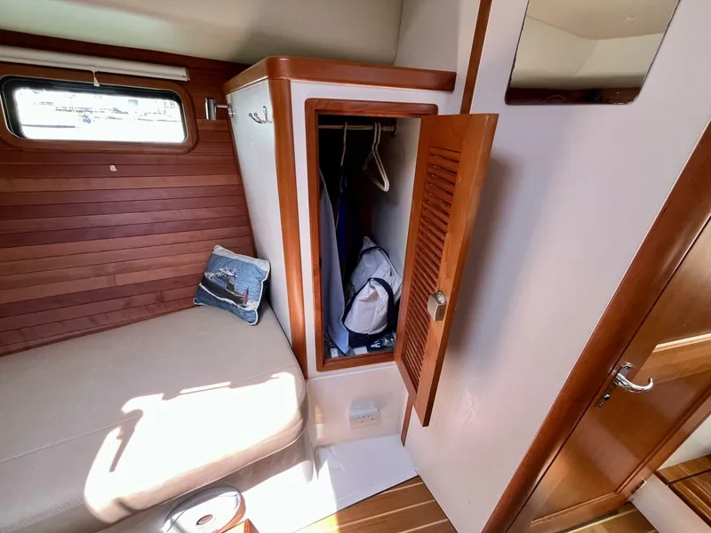 Slide: The Image of MJM 35z 2019 - 5514487