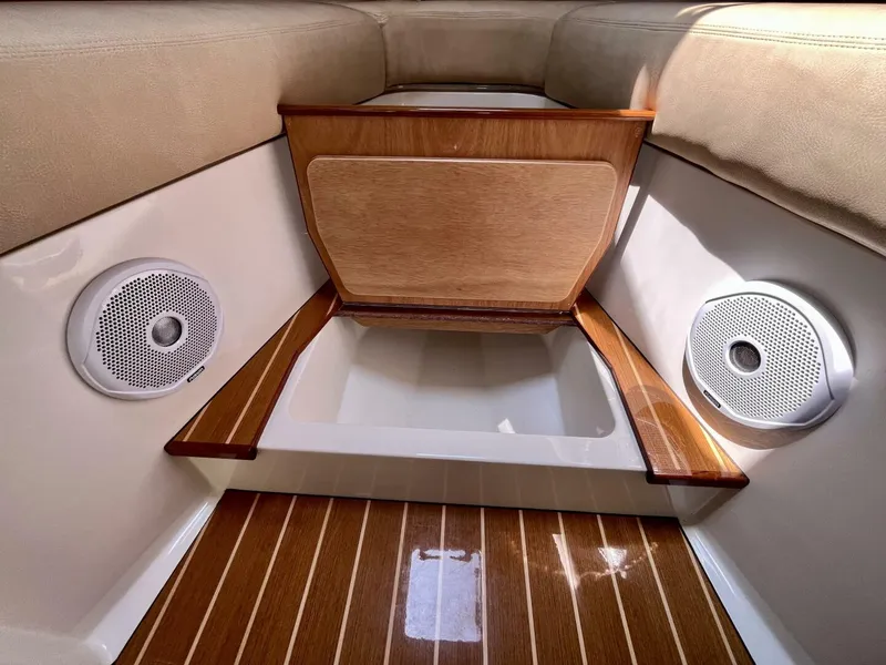 Slide: The Image of MJM 35z 2019 - 5514490