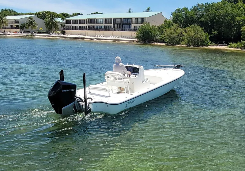 Slide: The Image of Yellowfin 24 Bay 2016 - 5514139