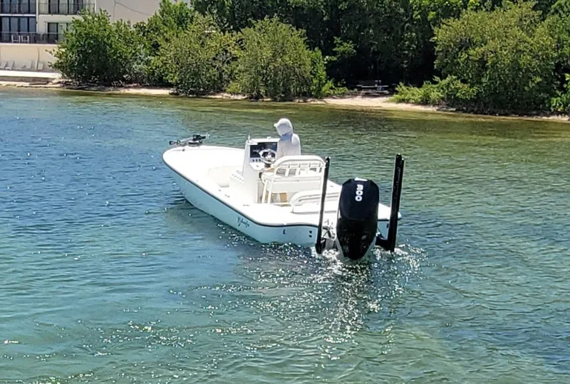 Slide: The Image of Yellowfin 24 Bay 2016 - 5514142