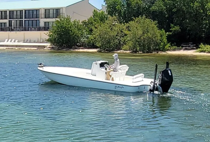 Slide: The Image of Yellowfin 24 Bay 2016 - 5514143