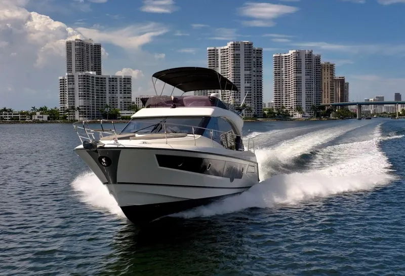 Slide: The Image of Beneteau Monte Carlo 52 2021 - 5514225