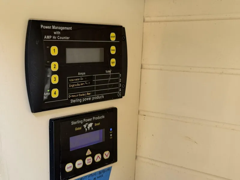 Slide: The Image of Pacific Seacraft Pilothouse 32 1994 - 5515052