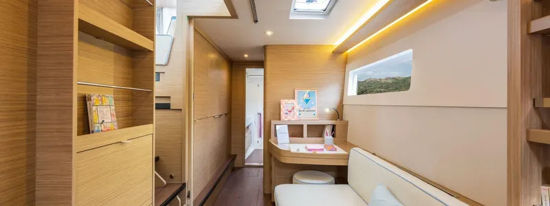 Slide: The Image of Lagoon 46 Iconic 2026 - 5514933