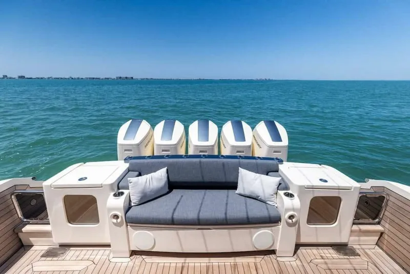 Slide: The Image of Scout 670 LXS 2026 - 5515294