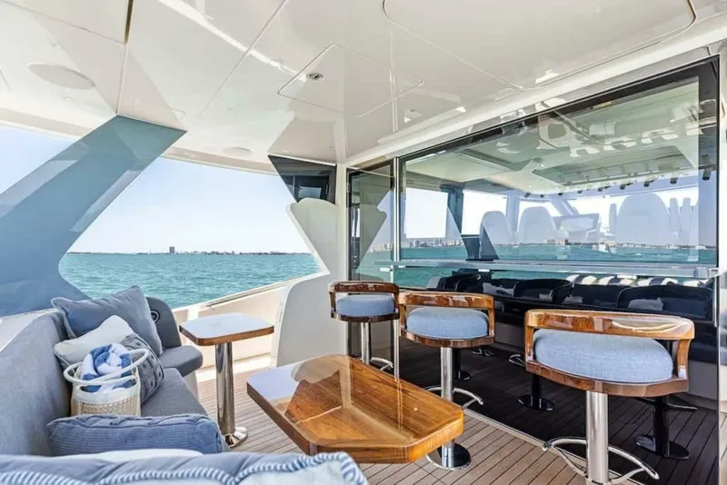 Slide: The Image of Scout 670 LXS 2026 - 5515257