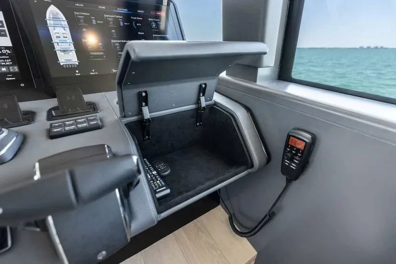 Slide: The Image of Scout 670 LXS 2026 - 5515213