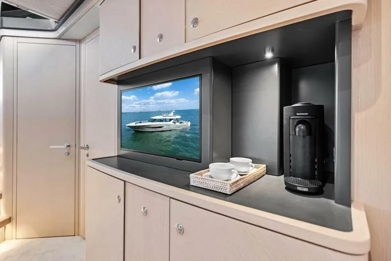 Slide: The Image of Scout 670 LXS 2026 - 5515183