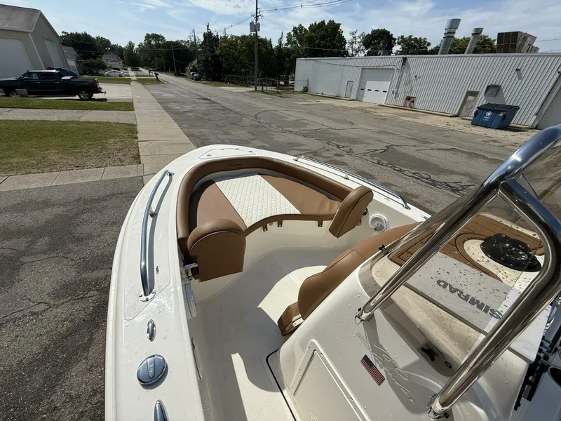 Slide: The Image of Pioneer 180 Islander 2023 - 5515399