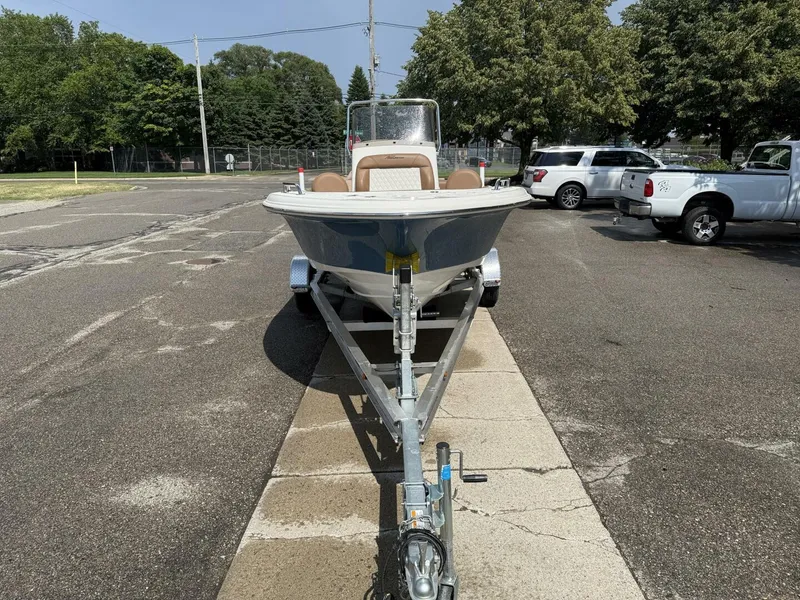 Slide: The Image of Pioneer 180 Islander 2023 - 5515378