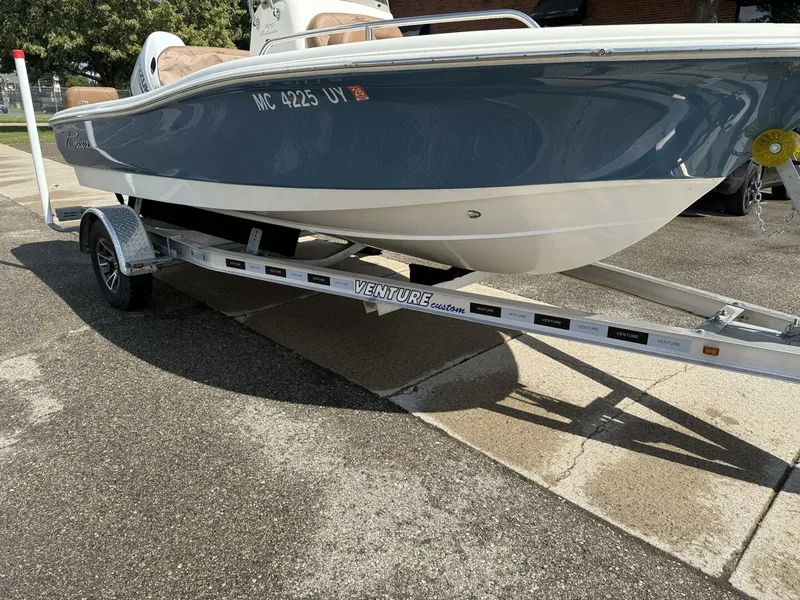 Slide: The Image of Pioneer 180 Islander 2023 - 5515387