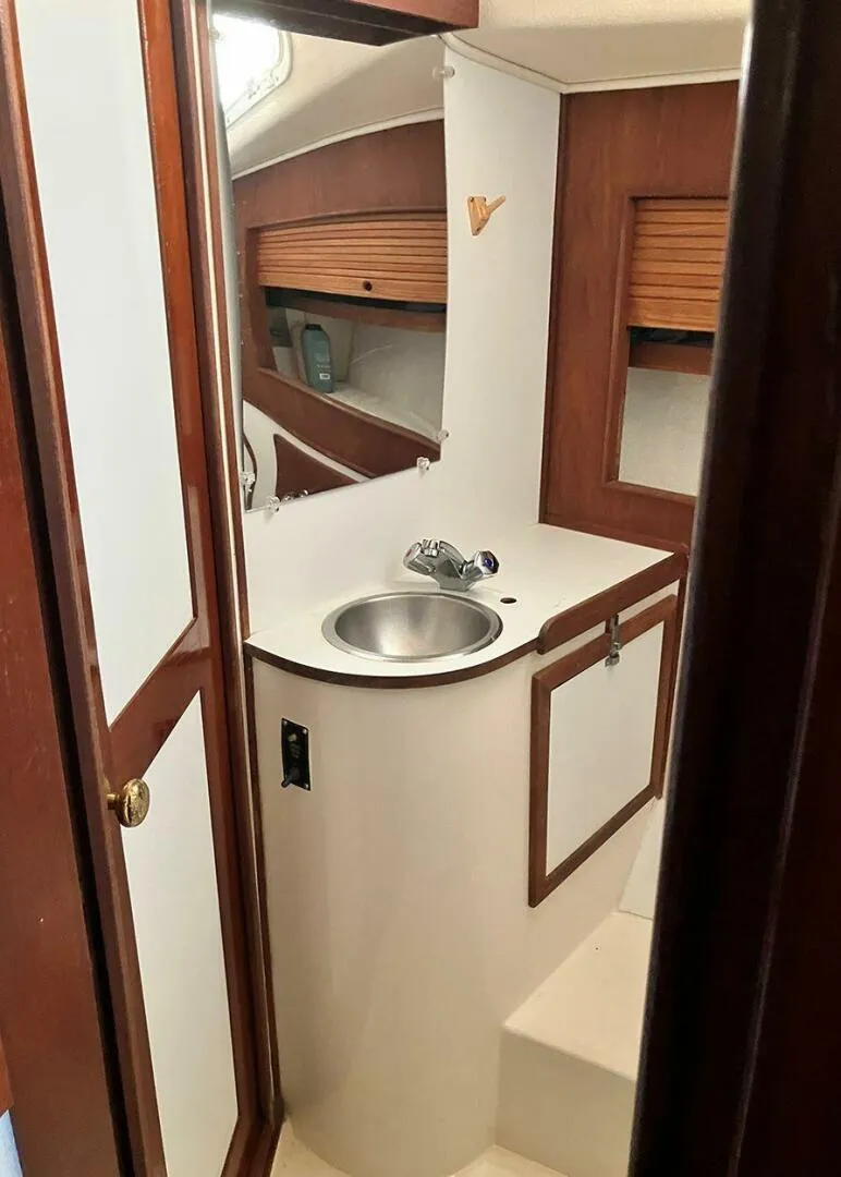 Slide: The Image of Jeanneau 43DS 2002 - 5515453