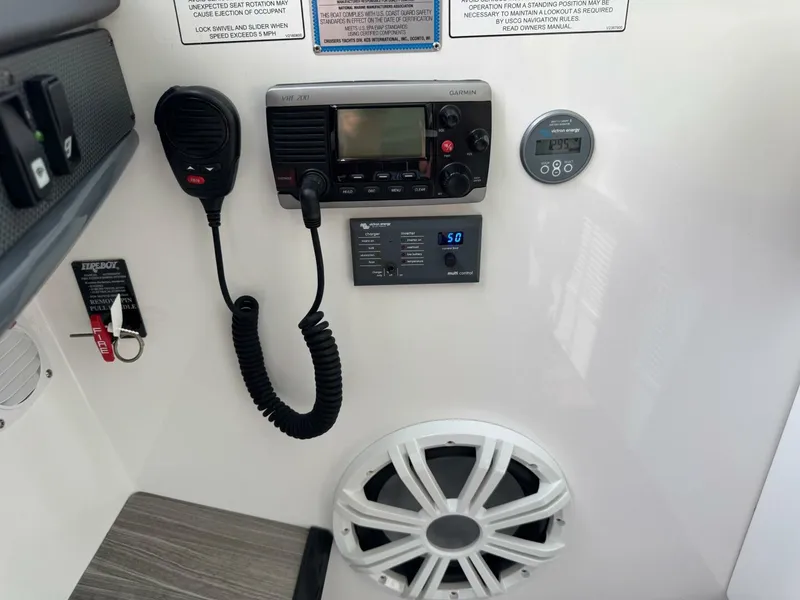 Slide: The Image of Cruisers Yachts 45 Cantius 2017 - 5666228