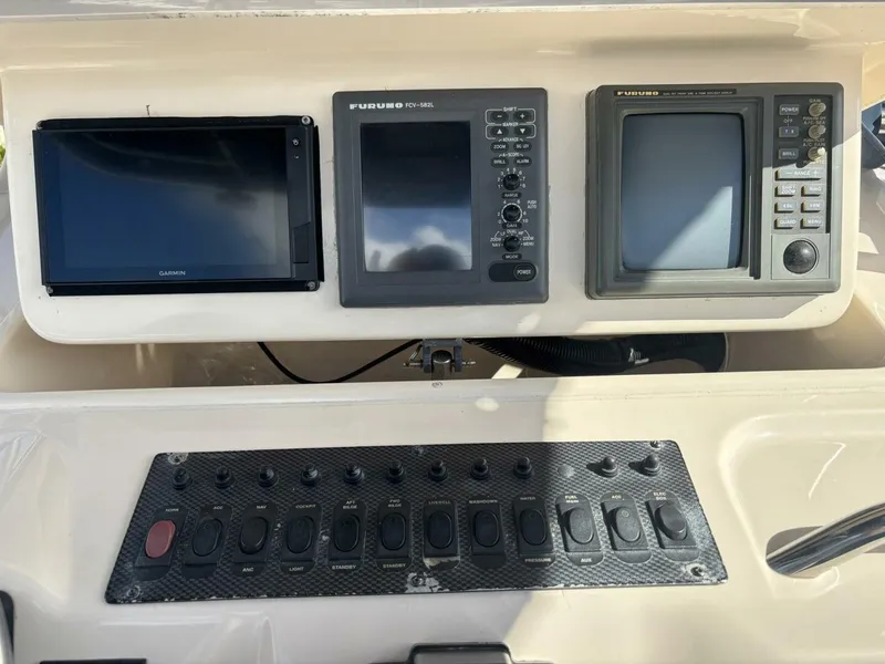 Slide: The Image of Grady-White 306 Bimini 2000 - 5515840