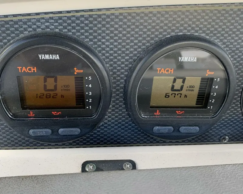 Slide: The Image of Grady-White 306 Bimini 2000 - 5515841