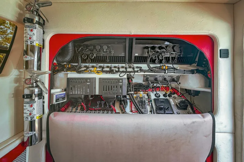 Slide: The Image of Nor-Tech 39' - Switches 2021 Nor-Tech 39' 392 Super Fish - 5515953