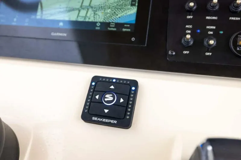 Slide: The Image of Scout 240 XSF 2025 - 5517995