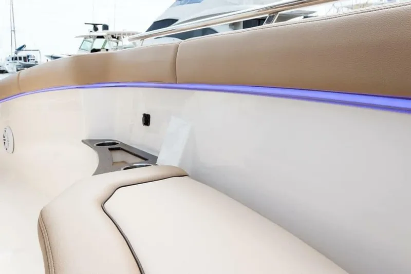 Slide: The Image of Scout 240 XSF 2025 - 5517997