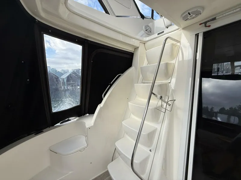 Slide: The Image of Meridian 411 Sedan Bridge 2006 - 5516580