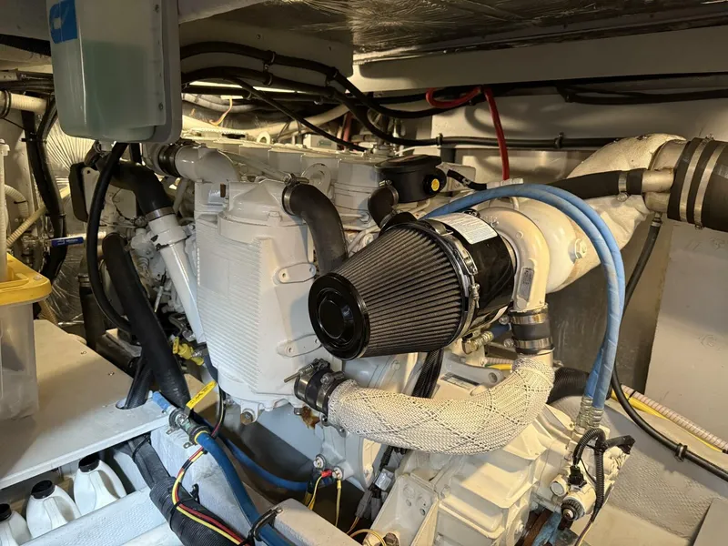 Slide: The Image of Meridian 411 Sedan Bridge 2006 - 5516614