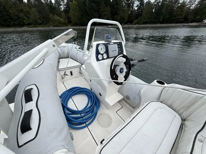 Slide: The Image of Meridian 411 Sedan Bridge 2006 - 5516619