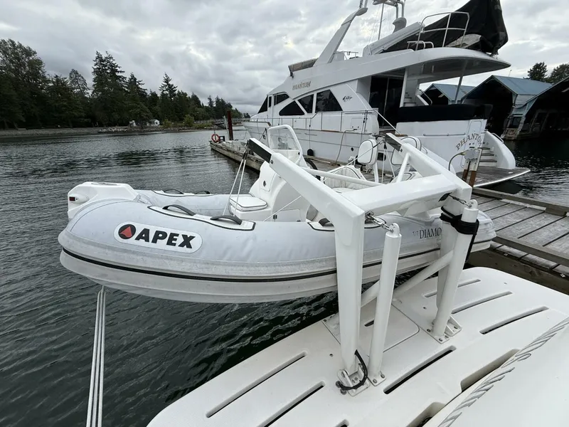 Slide: The Image of Meridian 411 Sedan Bridge 2006 - 5516564