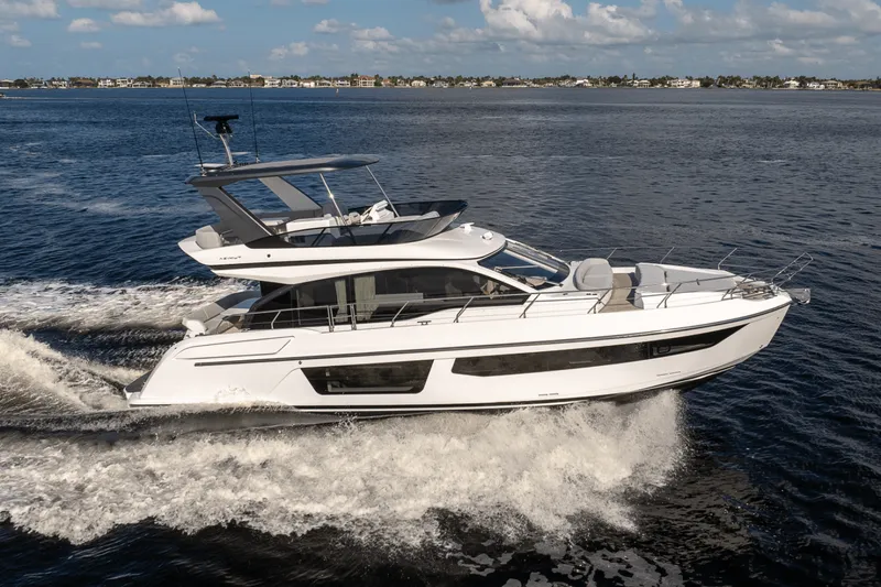 The Image of Azimut Fly 53 2026 - 5516621
