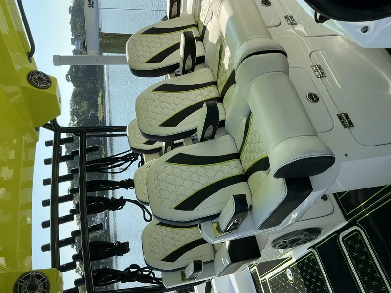 Slide: The Image of Prowler Renaissance Prowler 2020 - 5516690