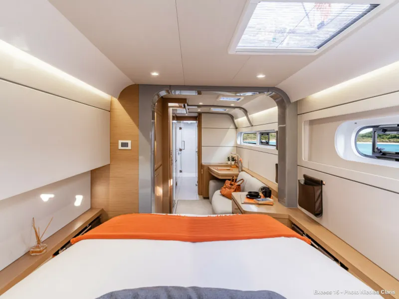 Slide: The Image of Sister Ship - EXCESS 15 Master - 5516736