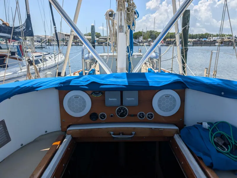 Slide: The Image of Mason 48 1976 - 5520064