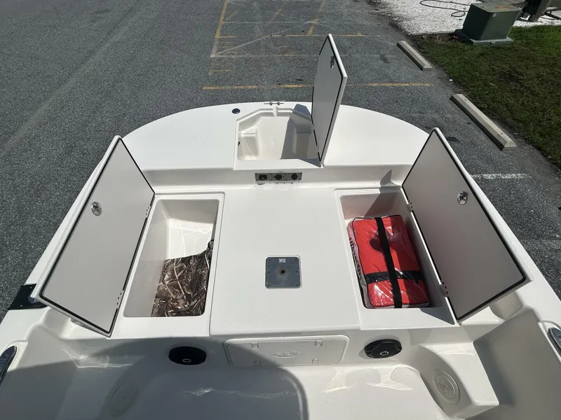 Slide: The Image of Carolina 19 2022 - 5551220