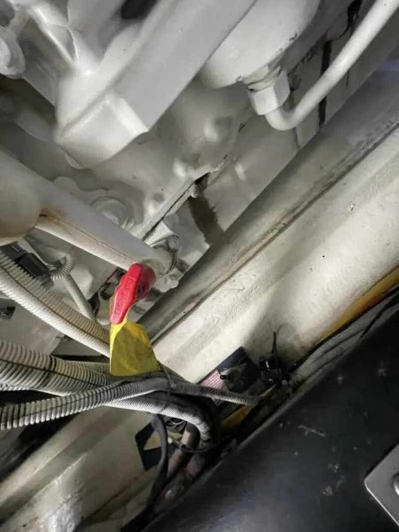 Slide: The Image of 2004 Carver 56 Voyager Sonshine - 5517925