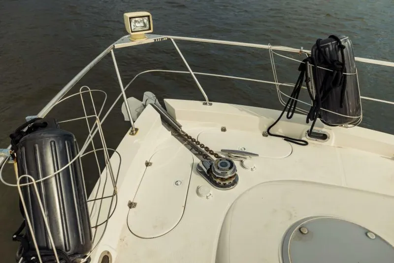 Slide: The Image of 2004 Carver 56 Voyager Sonshine - 5517932