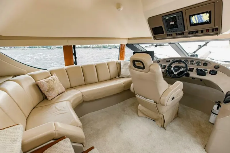 Slide: The Image of 2004 Carver 56 Voyager Sonshine - 5517831