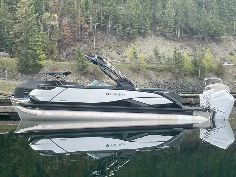 The Image of Godfrey XP2700 W Twin 2024 - undefined