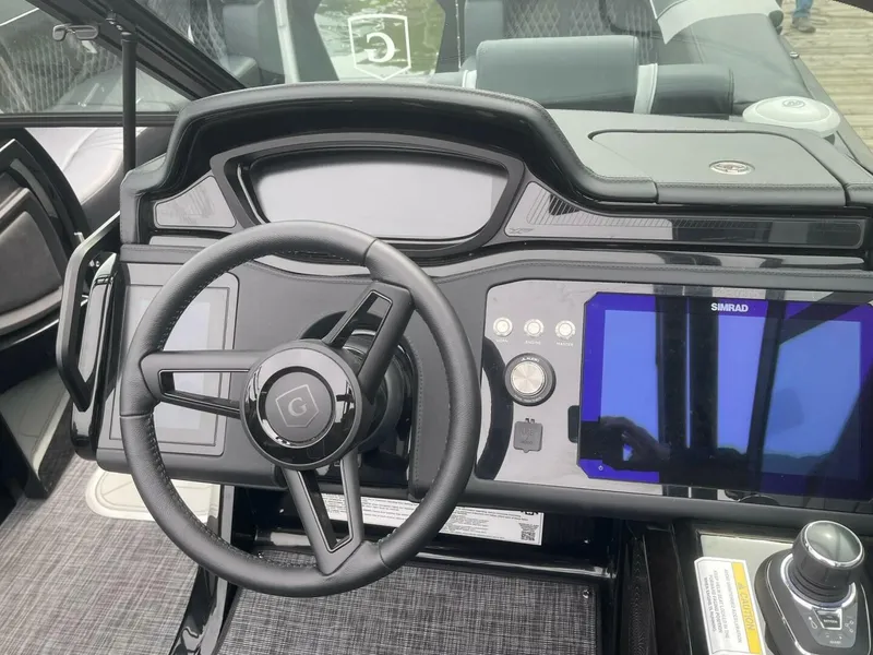 Slide: The Image of Godfrey XP2700 W Twin 2024 - 5524267