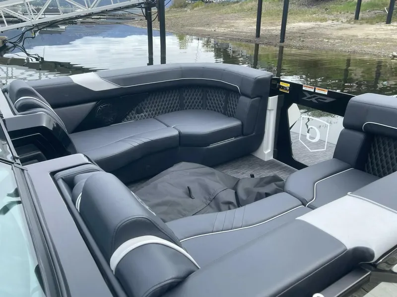 Slide: The Image of Godfrey XP2700 W Twin 2024 - 5524272