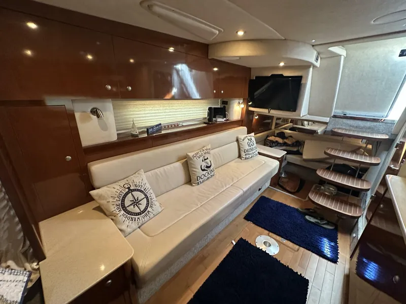 Slide: The Image of Sea Ray 37 2009 - 5518932