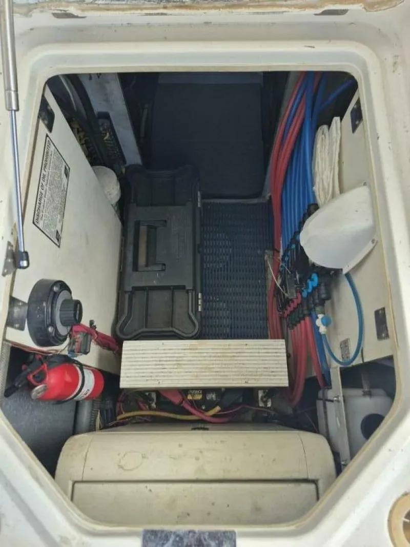 Slide: The Image of Silverton 38 Convertible 2002 - 5518339