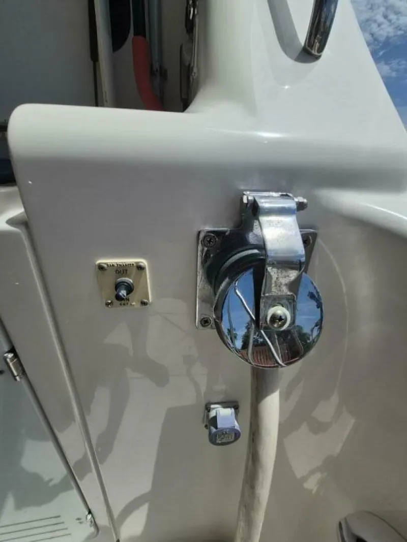 Slide: The Image of Silverton 38 Convertible 2002 - 5518344