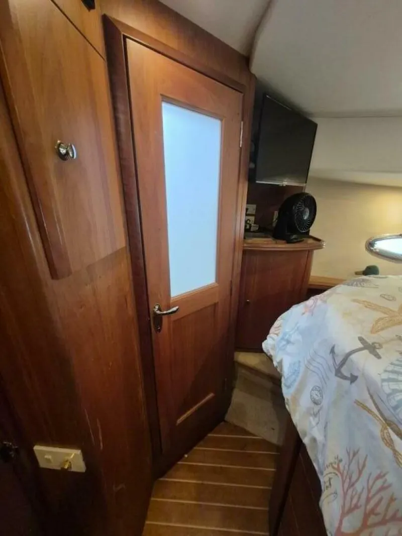 Slide: The Image of Silverton 38 Convertible 2002 - 5518355