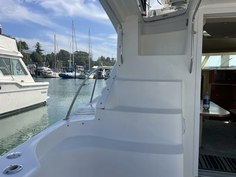 Slide: The Image of Sea Ray 400 Sedan Bridge 2000 - 5672455