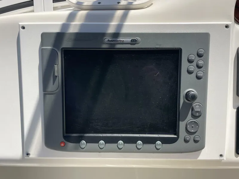 Slide: The Image of Sea Ray 400 Sedan Bridge 2000 - 5672481