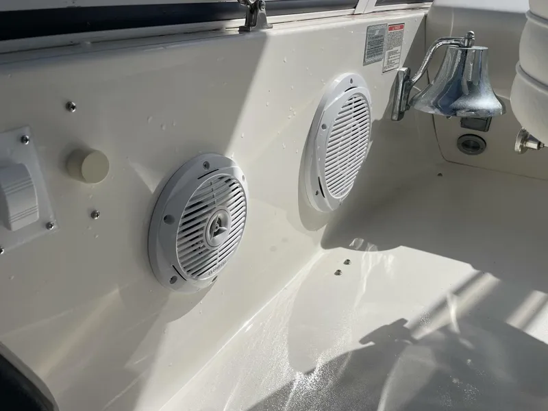 Slide: The Image of Sea Ray 400 Sedan Bridge 2000 - 5672483