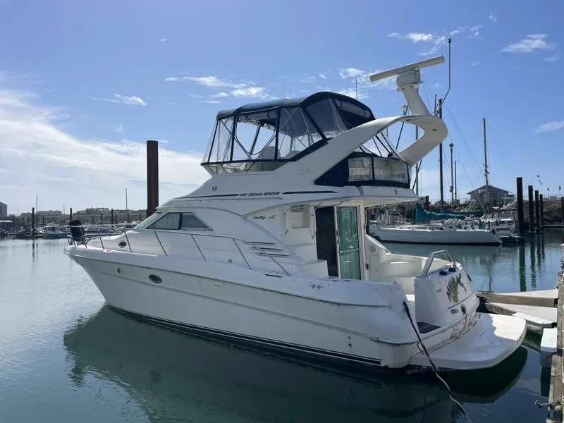 Slide: The Image of Sea Ray 400 Sedan Bridge 2000 - 7528834