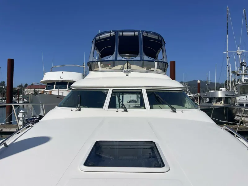 Slide: The Image of Sea Ray 400 Sedan Bridge 2000 - 5672445