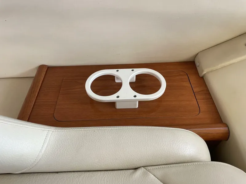 Slide: The Image of Sea Ray 400 Sedan Bridge 2000 - 5672500