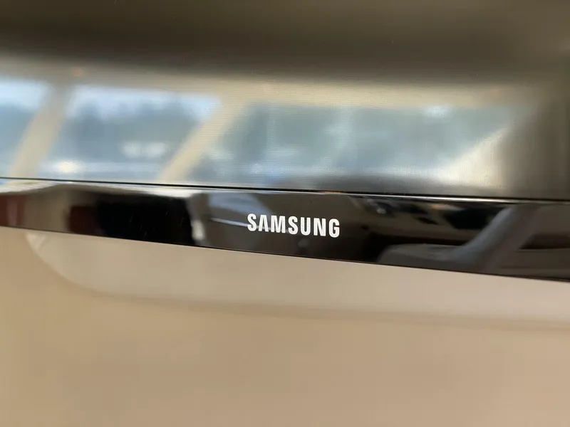 Slide: The Image of Sea Ray 400 Sedan Bridge 2000 - 5672509