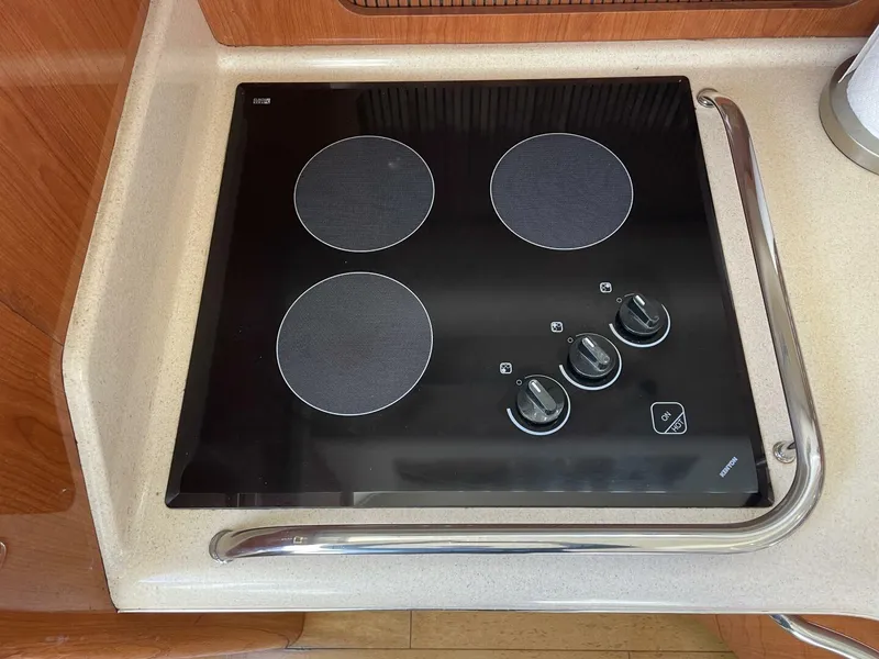 Slide: The Image of Sea Ray 400 Sedan Bridge 2000 - 5672514