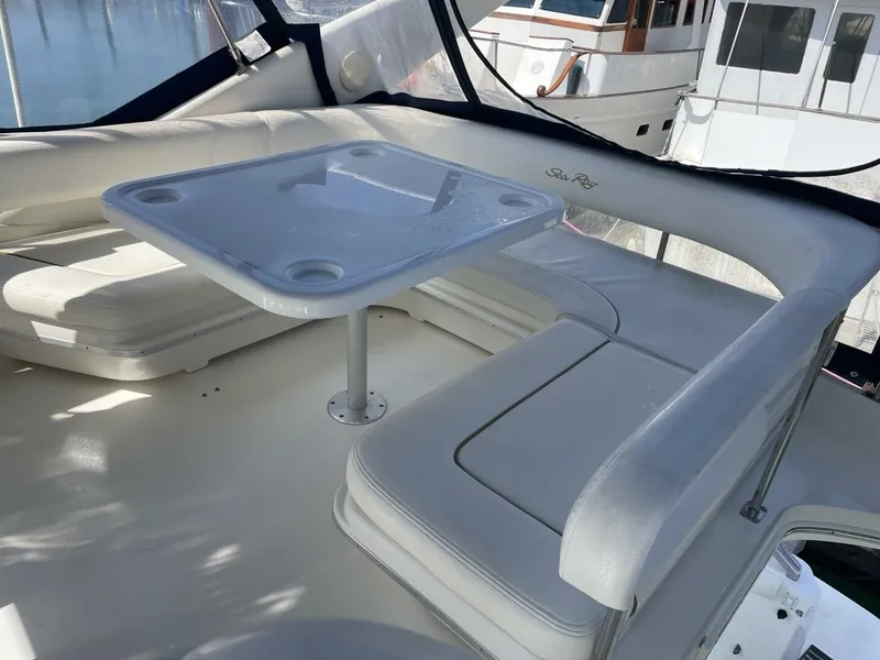 Slide: The Image of Sea Ray 400 Sedan Bridge 2000 - 7528738